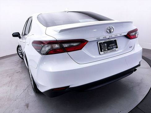 Used 2024 Toyota Camry LE w/ Convenience Package image 7