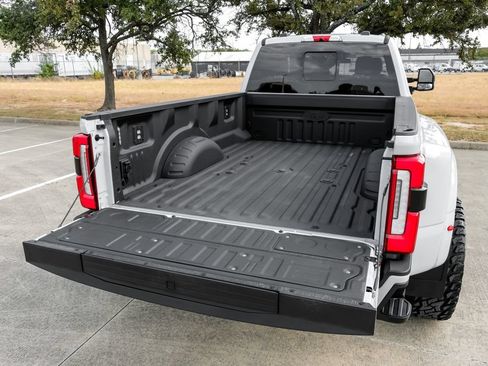 Used 2026 Ford F450 Platinum w/ Platinum Plus Package AWD/4WD image 67