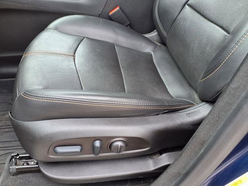 Used 2022 Chevrolet Equinox Premier AWD/4WD image 26