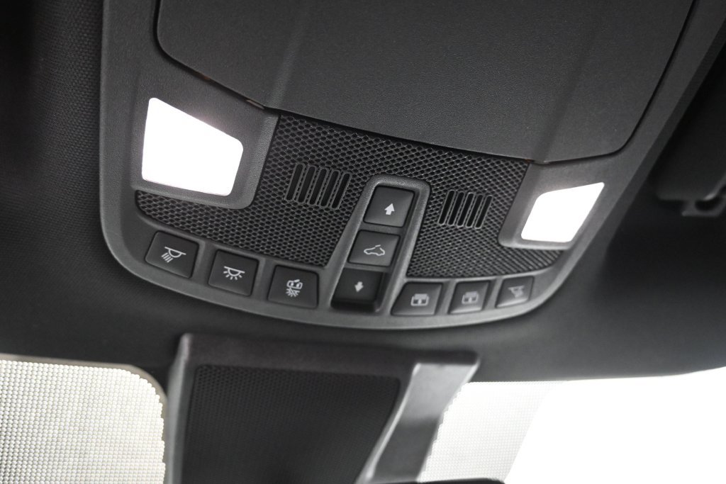 Used 2019 Ford F150 XLT w/ Equipment Group 302A Luxury AWD/4WD image 23
