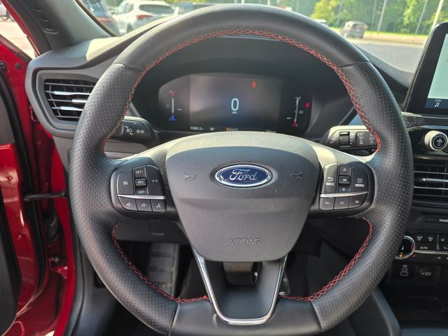 Used 2025 Ford Escape ST-Line w/ Equipment Group 301A FWD image 31