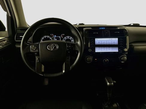 Used 2020 Toyota 4Runner TRD Off-Road Premium w/ Moonroof Package AWD/4WD image 25