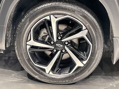 Used 2022 Chevrolet TrailBlazer RS image 35