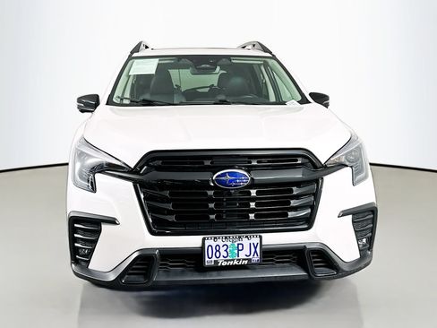 Used 2023 Subaru Ascent Onyx Edition Limited w/ Popular Package - Onyx AWD/4WD image 2