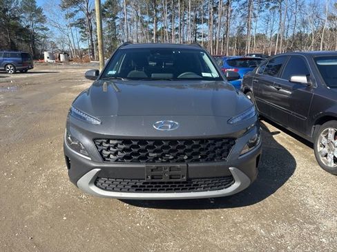 Used 2023 Hyundai Kona SEL w/ Cargo Package image 3