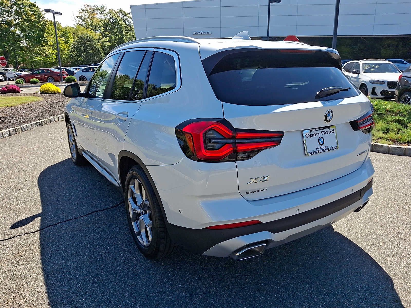 Used 2024 BMW X3 xDrive30i w/ Premium Package AWD/4WD image 5