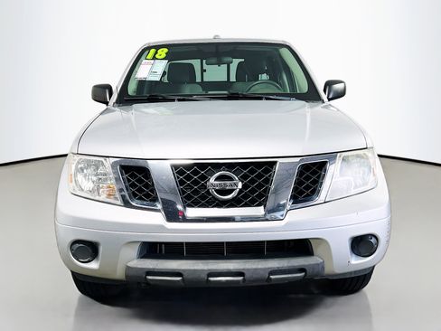 Used 2018 Nissan Frontier SV image 10