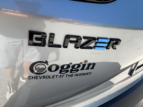 New 2026 Chevrolet Blazer EV LT image 22