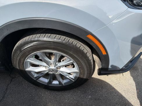 Used 2024 Honda CR-V EX image 4