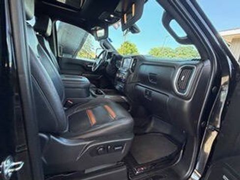 Used 2022 GMC Sierra 3500 AT4 w/ AT4 Preferred Package AWD/4WD image 53