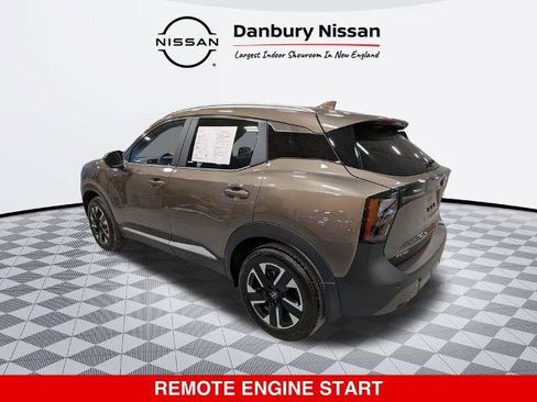 Certified 2025 Nissan Kicks SV w/ SV Premium Package AWD/4WD image 6