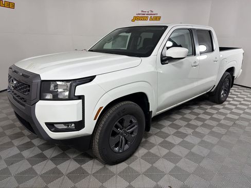 New 2025 Nissan Frontier SV w/ SV Convenience Package image 1