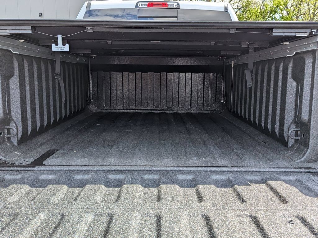 Used 2023 RAM 1500 Laramie AWD/4WD image 25