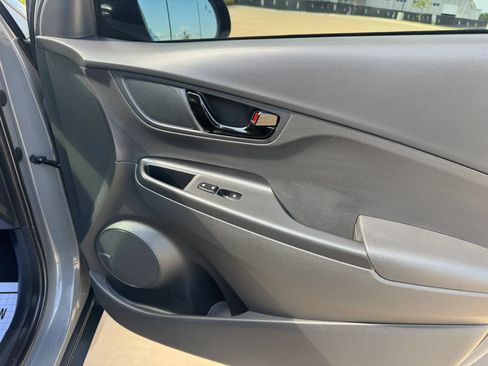 Used 2021 Hyundai Kona Night AWD/4WD image 33
