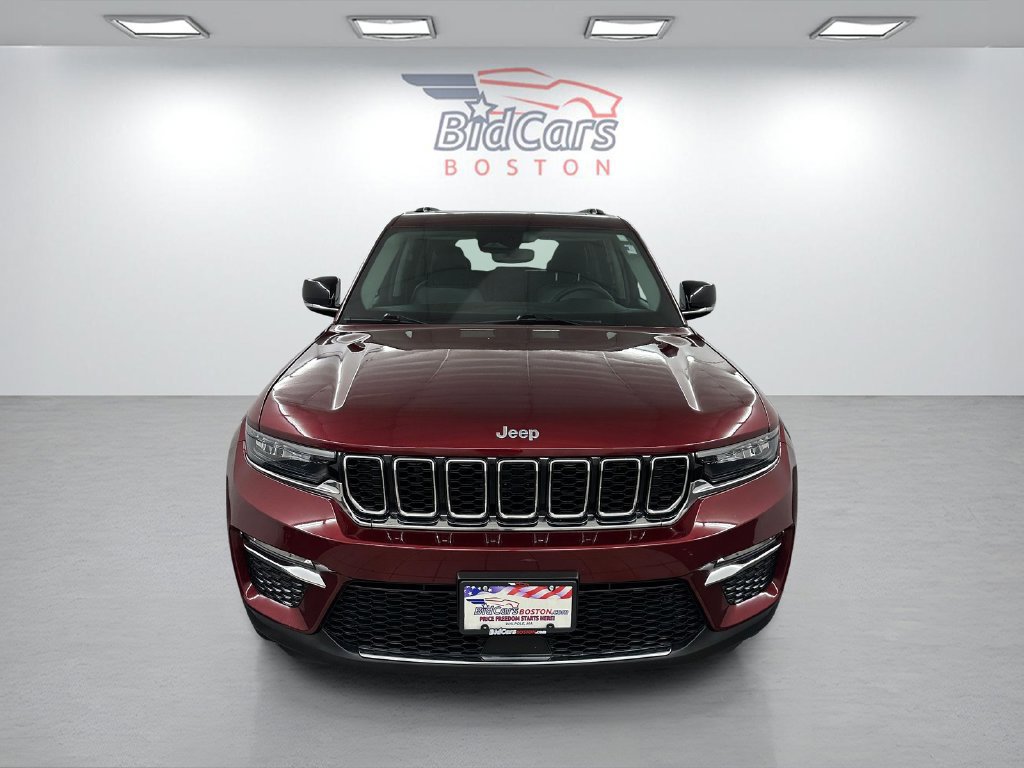 Used 2024 Jeep Grand Cherokee Limited 4xe AWD/4WD image 2