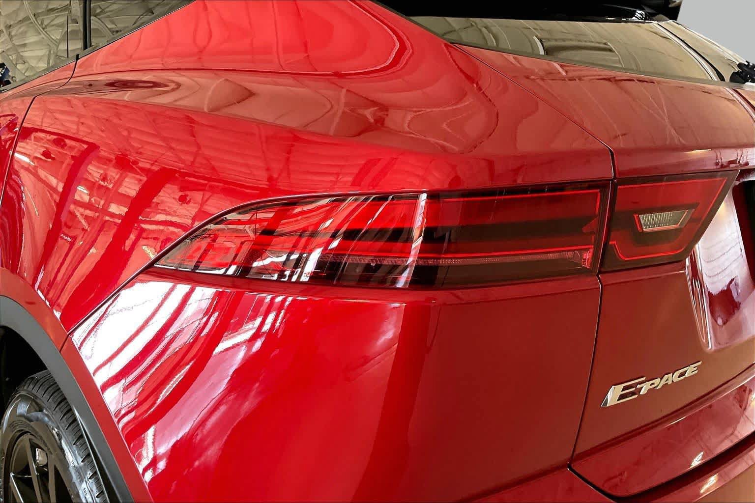 Used 2020 Jaguar E-PACE SE AWD/4WD image 26