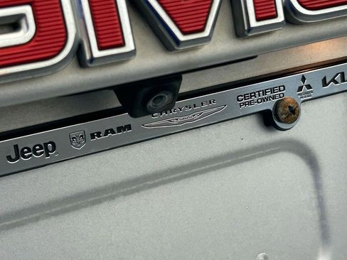 Used 2019 GMC Yukon XL SLE w/ Convenience Package image 41