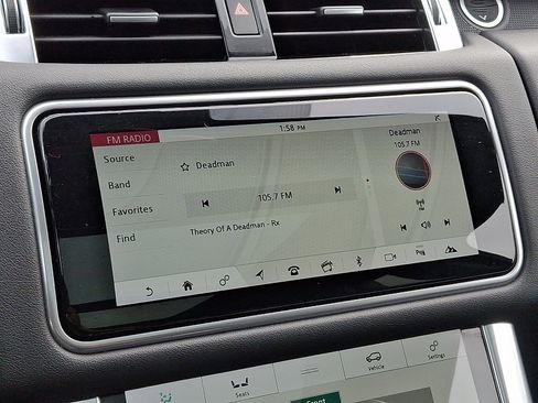 Used 2021 Land Rover Range Rover Sport HSE Silver Edition image 18