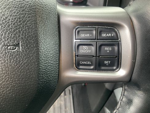 Used 2024 RAM 1500 Warlock AWD/4WD image 35