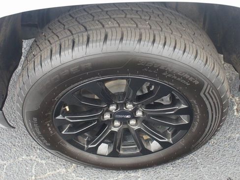 Certified 2022 GMC Canyon Elevation image 23