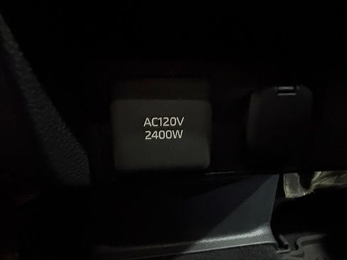 Used 2025 Toyota Tacoma TRD Off-Road w/ TRD Off Road Upgrade Package AWD/4WD image 14
