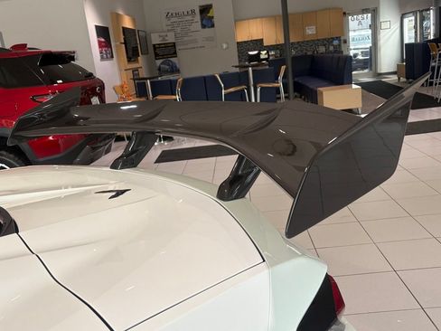 Used 2025 Chevrolet Corvette ZR1 w/ ZR1 Carbon Fiber Aero Package RWD image 9