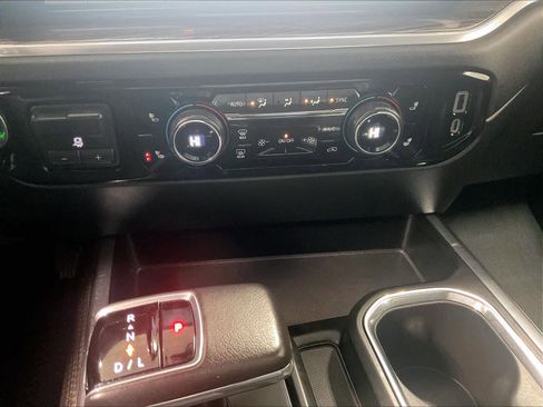 Used 2022 Chevrolet Silverado 1500 RST w/ Convenience Package II image 26