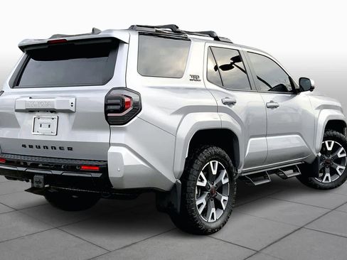 Used 2025 Toyota 4Runner TRD Sport Premium image 13