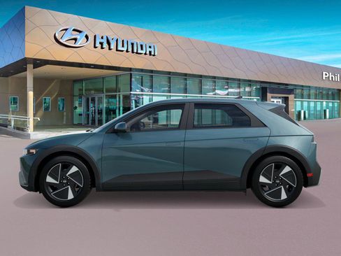 New 2026 Hyundai Ioniq 5 SEL AWD/4WD image 3