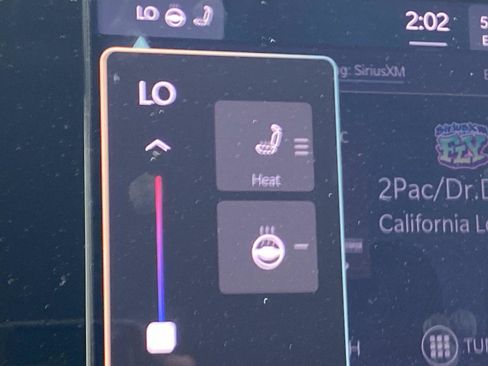 Certified 2023 Jeep Grand Cherokee Laredo w/ Luxury Tech Group I image 39