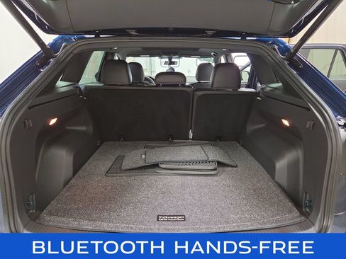 Used 2023 Volkswagen Atlas Cross Sport SE AWD/4WD image 8