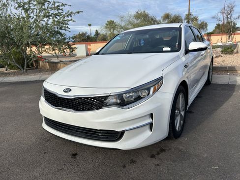 Used 2018 Kia Optima LX w/ 17" Alloy Wheels Package image 7