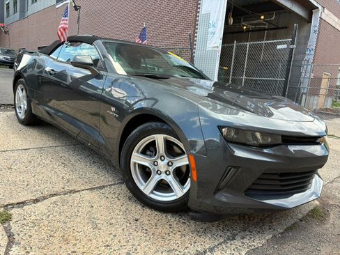 Used 2017 Chevrolet Camaro LT RWD image 3