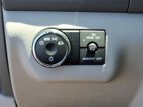 Used 2014 Buick Enclave Leather w/ Trailering Provision Package FWD image 18