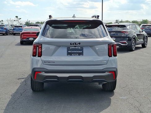 Used 2025 Kia Sorento X-Line EX AWD/4WD image 5