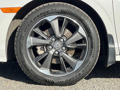 Used 2023 Honda Odyssey Elite image 44