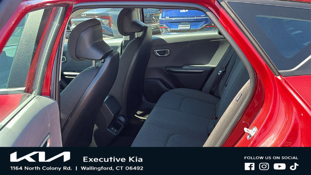 Certified 2025 Kia K4 FWD image 21