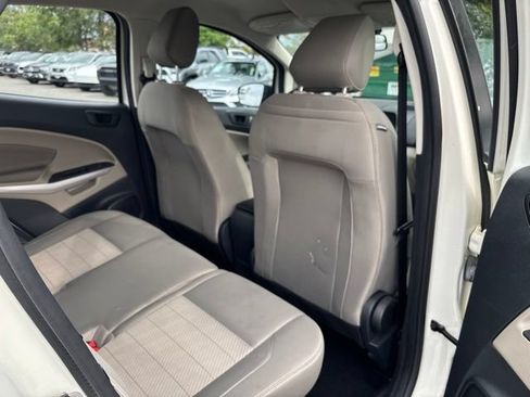 Used 2021 Ford EcoSport S AWD/4WD image 32