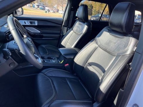 Used 2023 Ford Explorer ST w/ Equipment Group 401A image 10