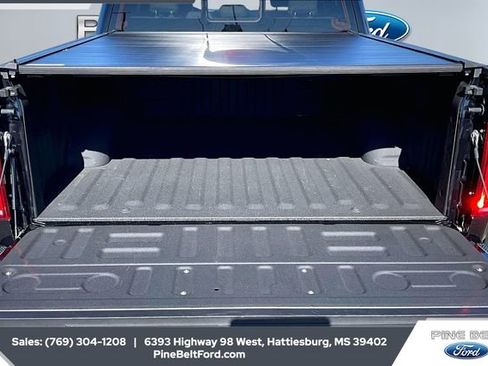 Used 2019 Ford F150 XLT w/ Equipment Group 302A Luxury image 12