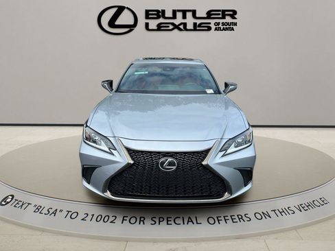 Certified 2022 Lexus ES 350 F Sport w/ Accessory Package image 2