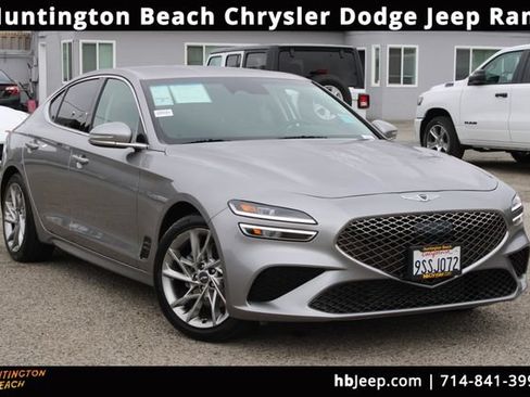 Used 2022 Genesis G70 2.0T RWD image 1