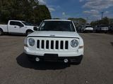 Used 2017 Jeep Patriot Latitude image 2