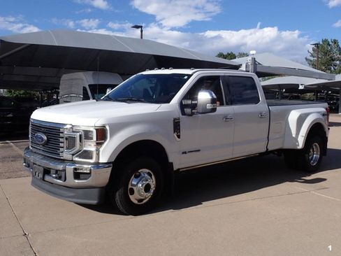 Used 2021 Ford F350 King Ranch w/ King Ranch Ultimate Package AWD/4WD image 11