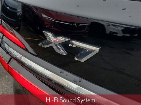 Used 2024 BMW X7 xDrive40i w/ Climate Comfort Package image 7