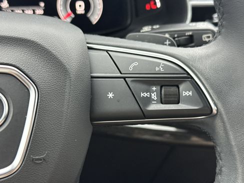 Used 2021 Audi Q7 2.0T Premium Plus w/ Executive Package image 17