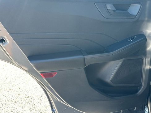 Used 2024 Ford Escape Active image 24