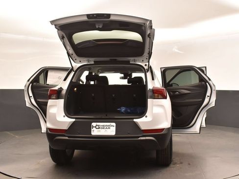 New 2025 Chevrolet TrailBlazer LS w/ LS Convenience Package FWD image 51