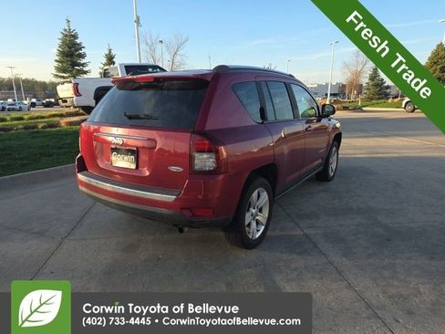 Used 2015 Jeep Compass High Altitude image 3
