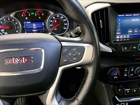 Used 2021 GMC Terrain SLE w/ Driver Convenience Package AWD/4WD image 12